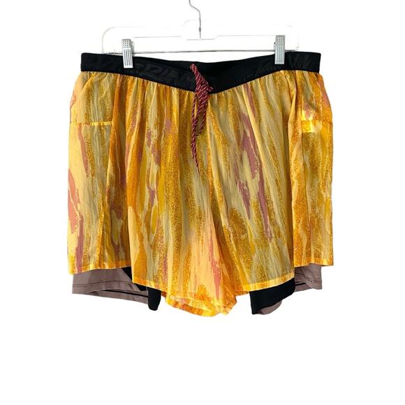 Nike Flex Stride Wild Run Running Shorts Citron Pulse Yellow size XXL - Picture 2 of 8